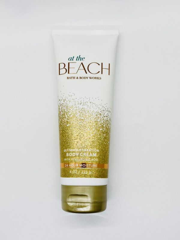 AT THE BEACH CREMA BATH AND BODY WORKS 236ML