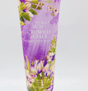 CRUSHED PETALS VICTORIA’S SECRET CREMA 236 ML